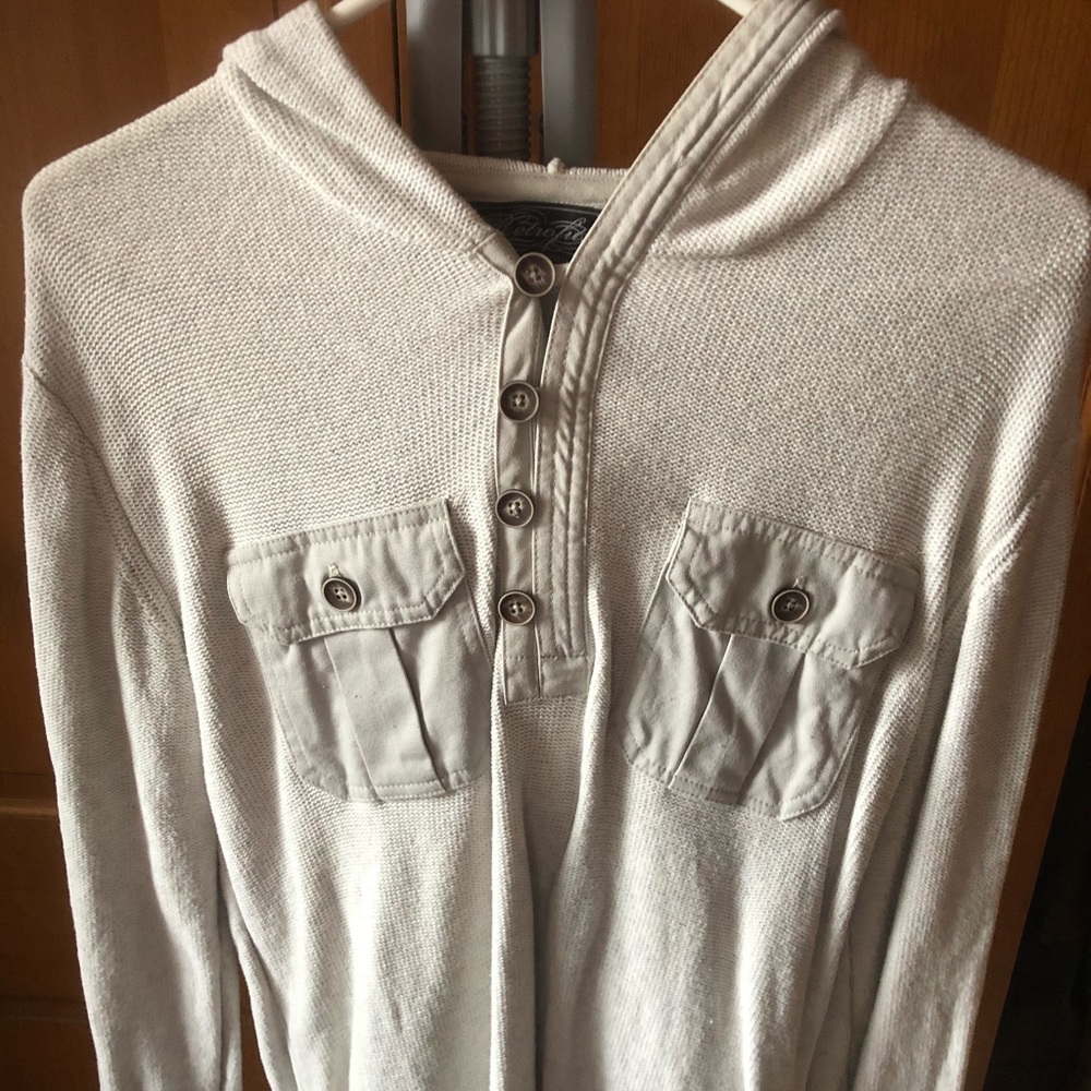 Men’s Retrofit sweater size M